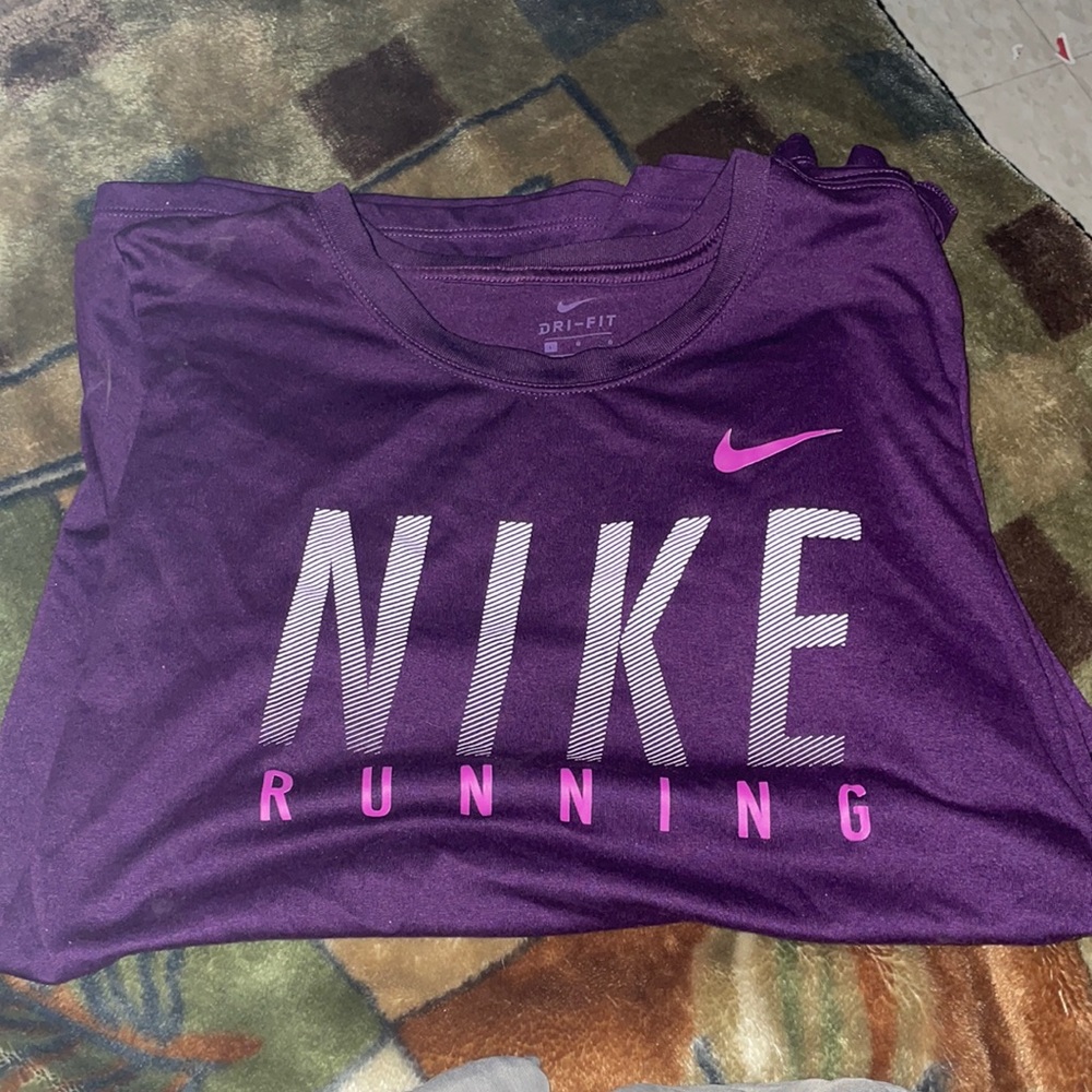 nike shirt, size large, color purple